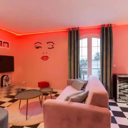 Marilyn Monroe & - 4p - Proche