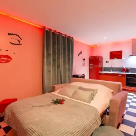 Marilyn Monroe & - 4p - Proche